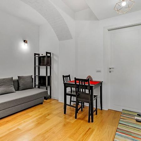 Alessia'S Flat - San Luigi Apartment Milan Luaran gambar
